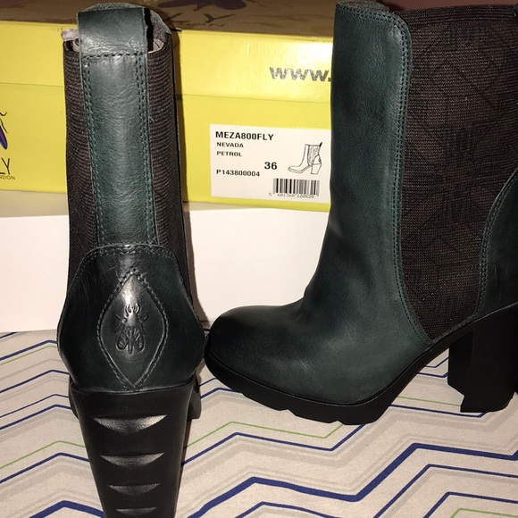 Fly London boot - Picture 2 of 4